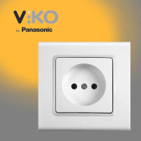 Розетка одинарная без заземления белая VIKO LINNERA 